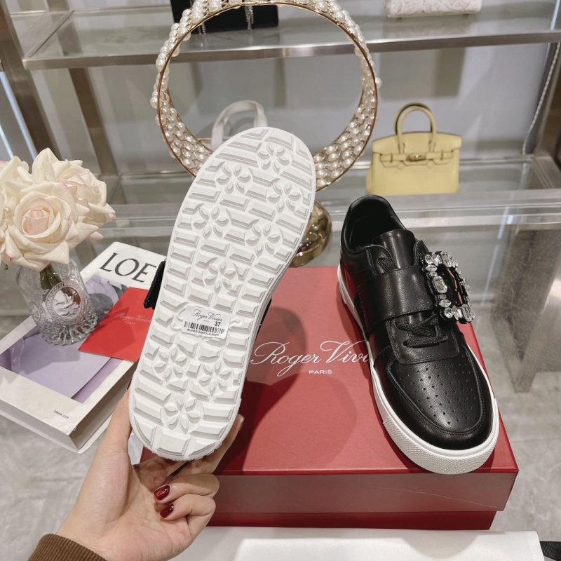 Roger Vivier Casual Shoes